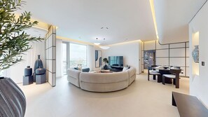 TV - Premium 2 Bedroom l Business Bay l Prime Location (Business Bay)