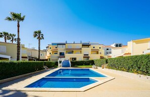 Outdoor pool - Villa Mateus in Alvor, Algarve (Alvor)
