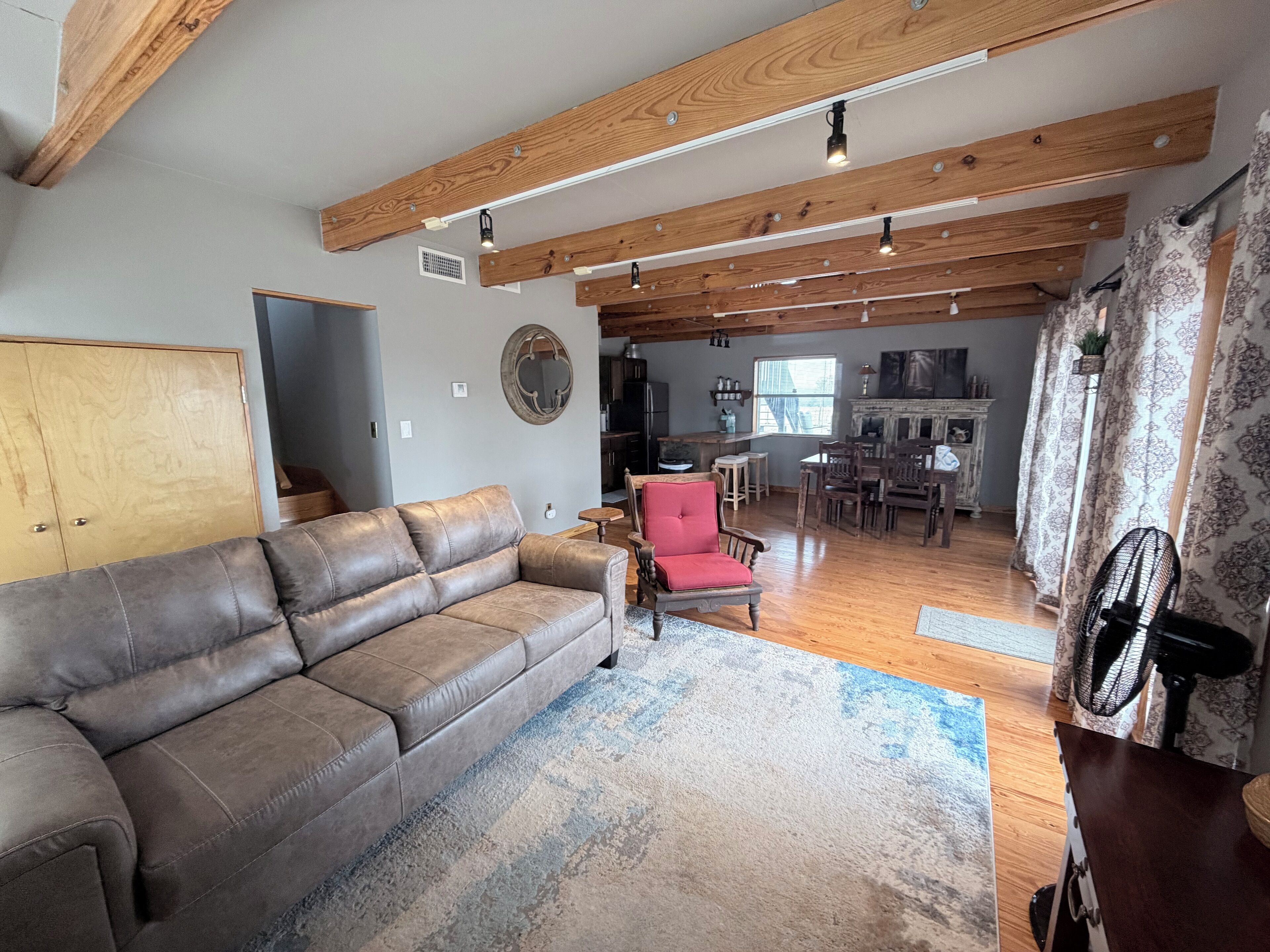 Cozy And Stylish Cabin On The Outskirts Of Van Buren, Ar - 1 Bed, Full Laundry! - Mississippi