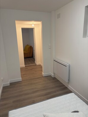 1 bedroom, WiFi, bed sheets - Apartment 50 metres from the beach (Batz-sur-Mer)