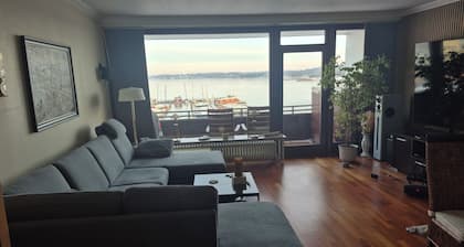 3 Zimmer Ferienwohnung an der Schlei in Schleswig, direkter Wasser/Hafenblick