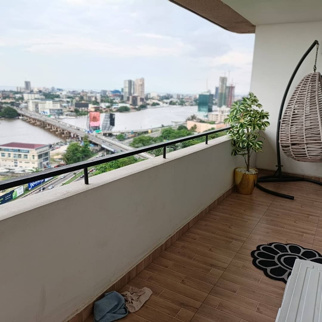 Pemandangan kota dari properti