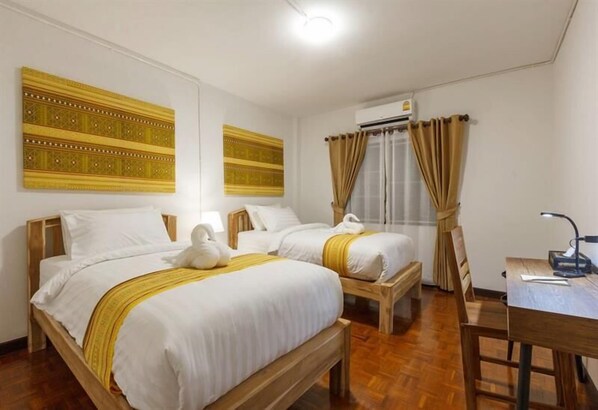 Room - Baan Singharaj Old City (Chiang Mai)