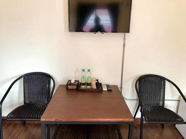 Dining - Huenphen House And Cafe' (Chiang Mai)