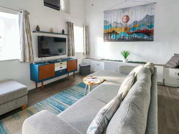 Living area - The Mill (Holyhead)