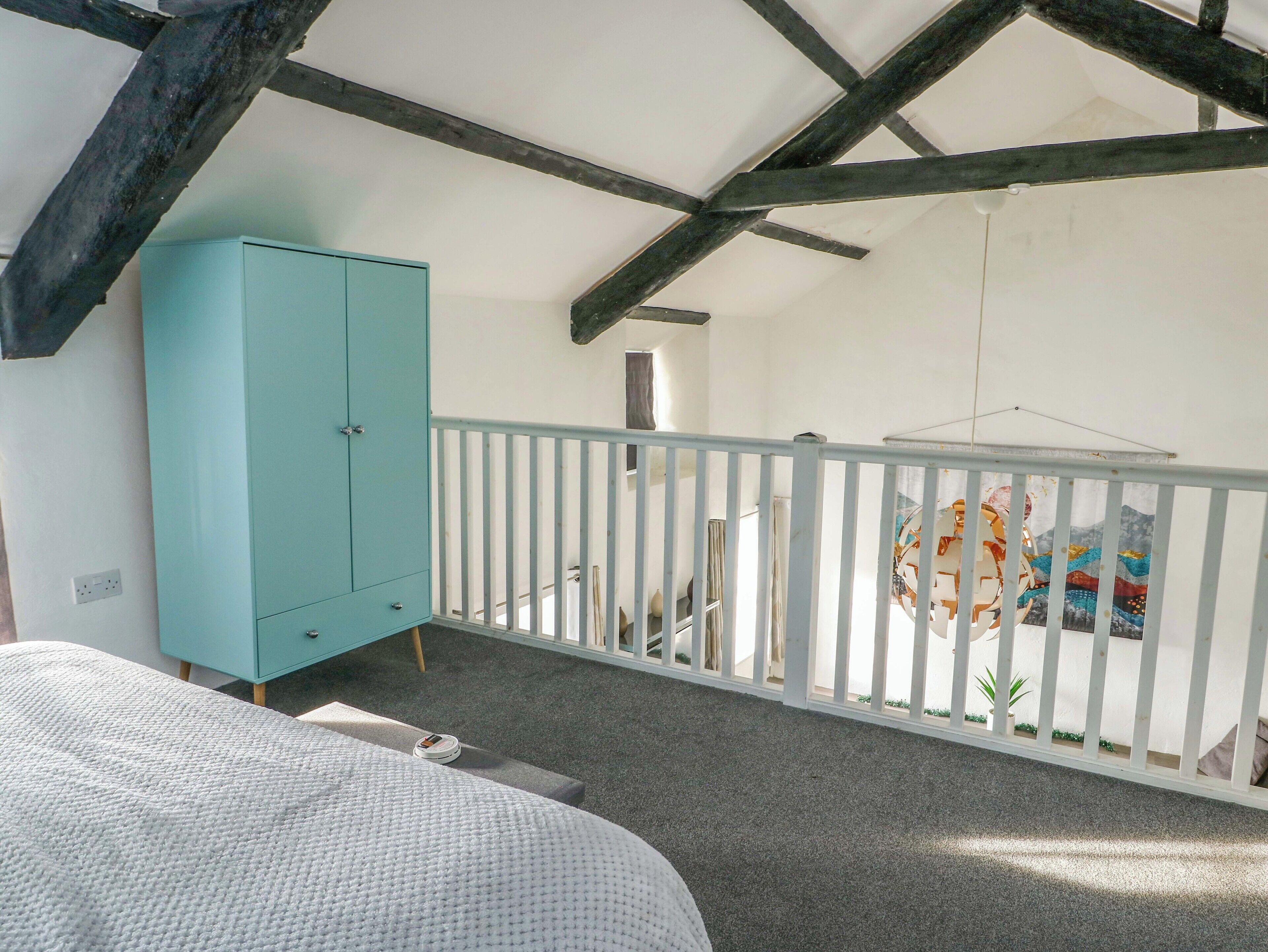 1 Schlafzimmer, individuell dekoriert, individuell eingerichtet