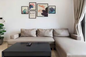 Egyptian cotton sheets, premium bedding, down comforters - Nova Saigon Airport Botanica Premier Apt (Tan Son Hoa)