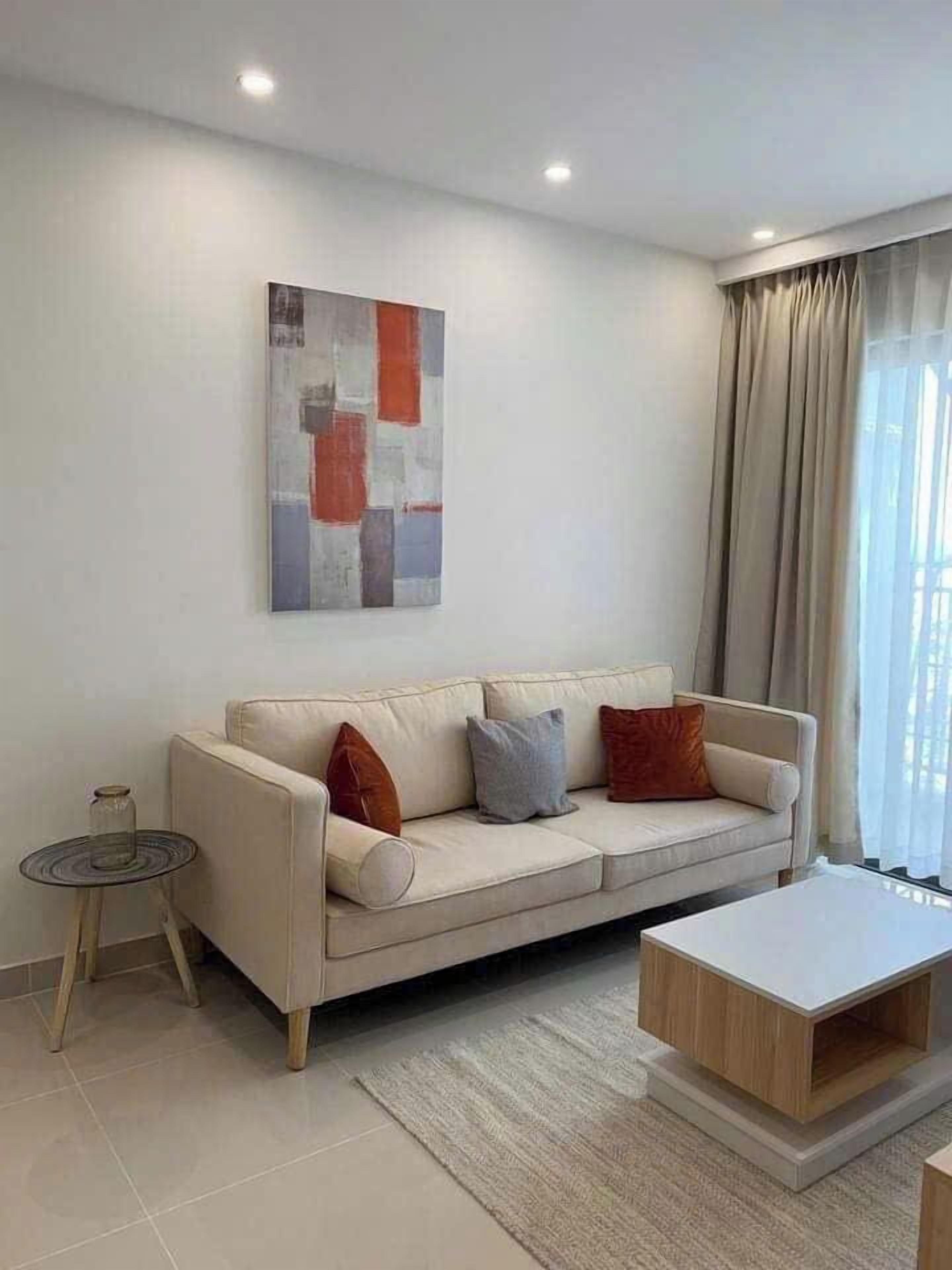 Basic Suite, 1 Bedroom, Club lounge access, City View | Egyptian cotton sheets, premium bedding, down duvets