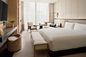 In-room safe, laptop workspace, blackout curtains, iron/ironing board - Park Hyatt Mexico City (Mexico City)