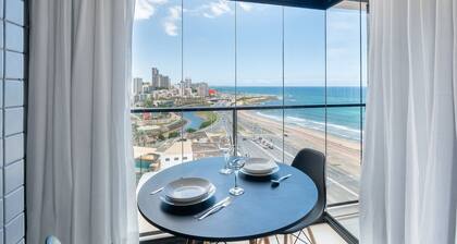 Studios in Building w/ Pool and Gym - Jdns