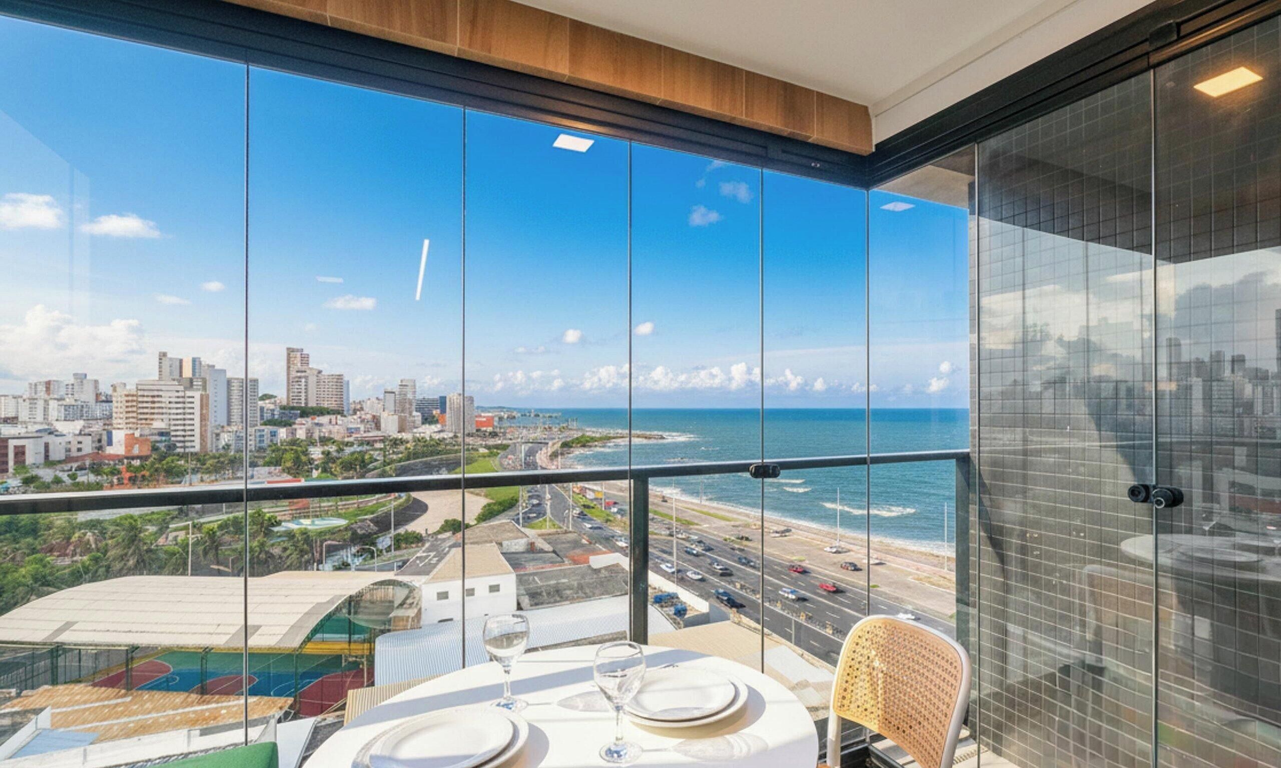 Basic Apartment | Outdoor dining