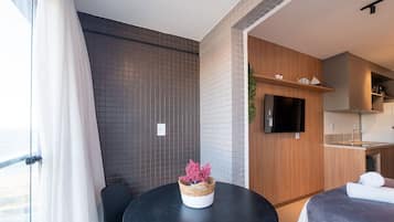 基本公寓 | 室外用餐