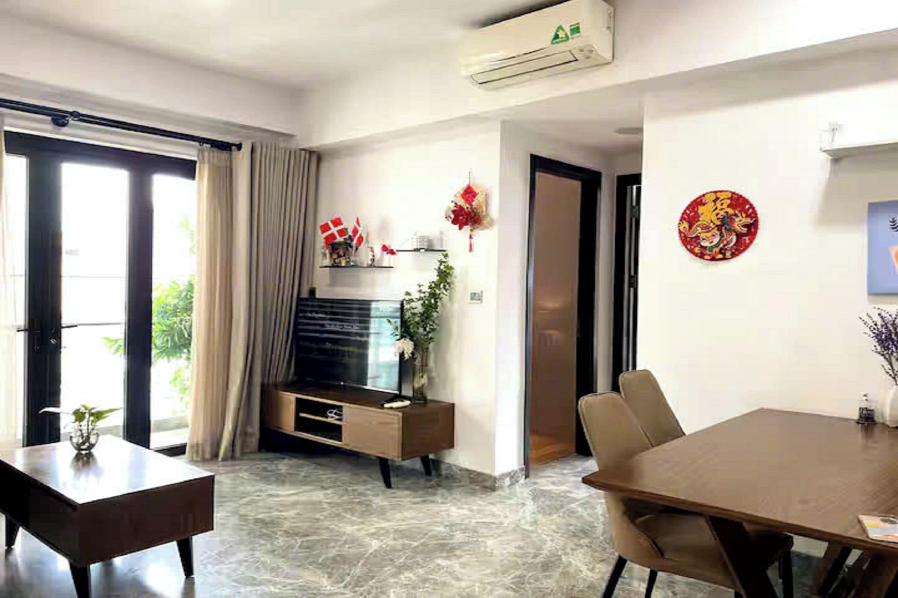 Egyptian cotton sheets, premium bedding, down comforters