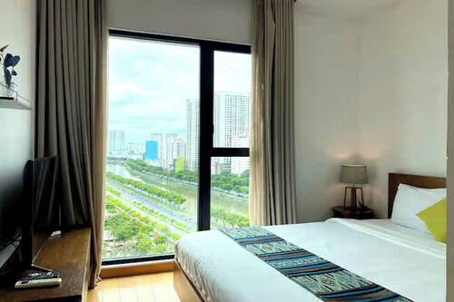 Egyptian cotton sheets, premium bedding, down duvets