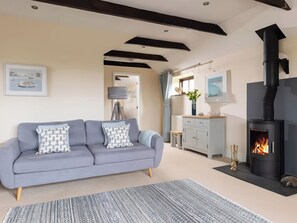 Living area - The Granary, Engollan (Wadebridge)