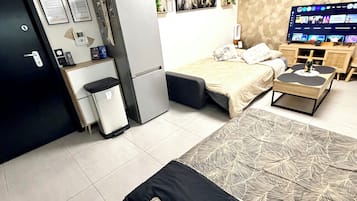 Berço de viagem, Wi-Fi de cortesia, roupa de cama