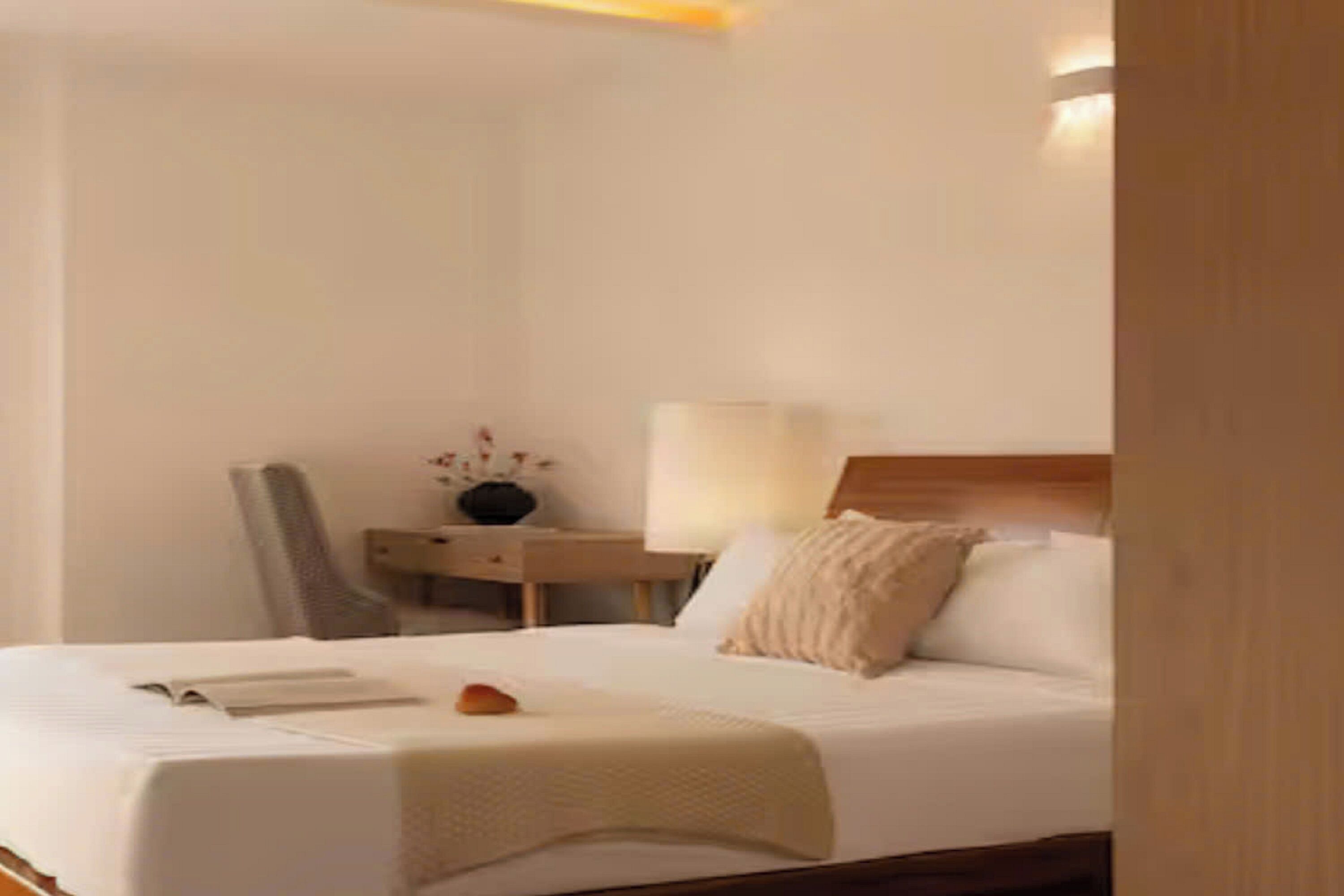 Egyptian cotton sheets, premium bedding, down comforters