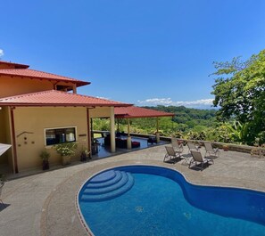 Pool - Tropical custom Jungle Villa Uvita Ballena amazing views animals birds (Uvita)