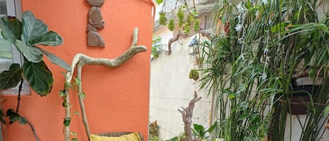 Enceinte de lâhĂ©bergement