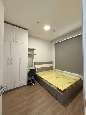 Phòng Suite cơ bản, 1 phòng ngủ, quyền sử dụng Club Lounge, quang cảnh thành phố | Bộ trải giường bằng vải cotton Ai Cập, bộ đồ giường cao cấp 