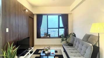 Egyptian cotton sheets, premium bedding, down comforters