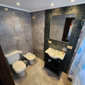 Standard Studio, Patio, Mountain View | Bathroom - Merlo Trail Lodge (Merlo)