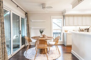 Imagen sin descripción, 2 de 31, botón