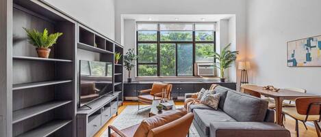 Télévision, espaces bureaux