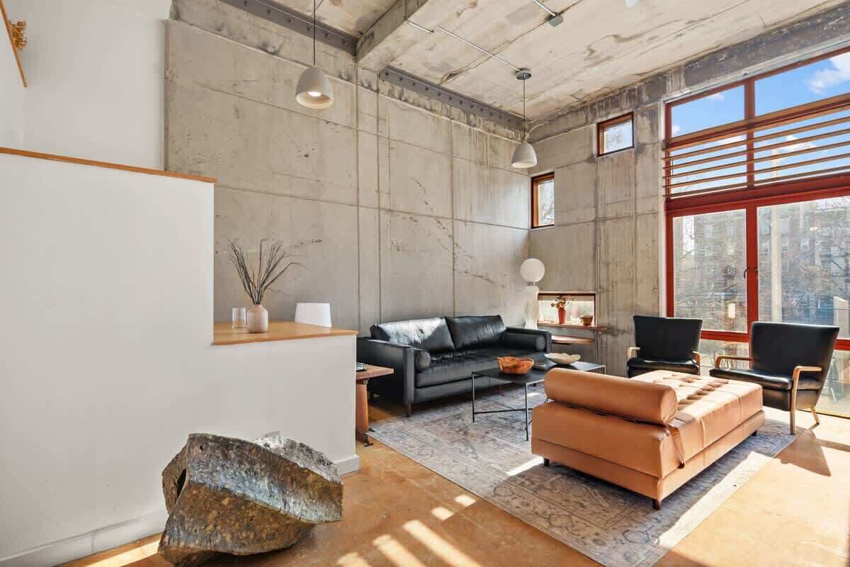 Télévision, espaces bureaux