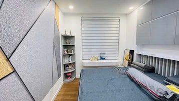 Egyptian cotton sheets, premium bedding, down comforters