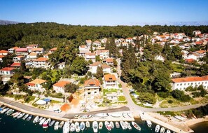 Marina - Awesome apartment in Vrboska with WiFi (Vrboska)