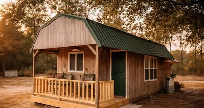 Peaceful Tiny Home Near River, Swamp & Beaches