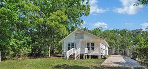 Exterior - The Bunk House Sleeps 13 (Shreveport)