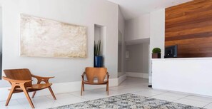 Lobby - Apto em Cabo Frio com Piscina e Churrasqueira (Cabo Frio)