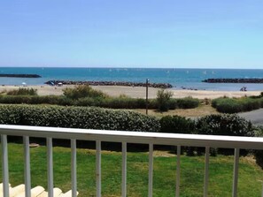 Property grounds - Panoramic sea view, large terrace & pool (Agde)