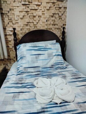 واي فاي وملاءات أسرّة