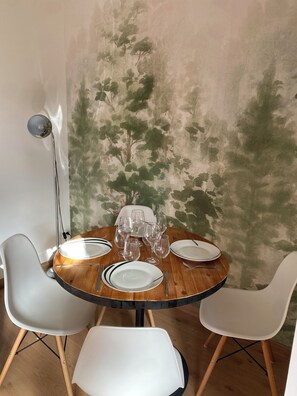 Dining - Charming outbuilding near saint- emilion (Le Fieu)