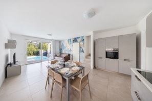Dining - Villa Prestige 19 with private pool and garden (Sirmione)