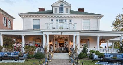 Pandora's Manor Bed & Breakfast