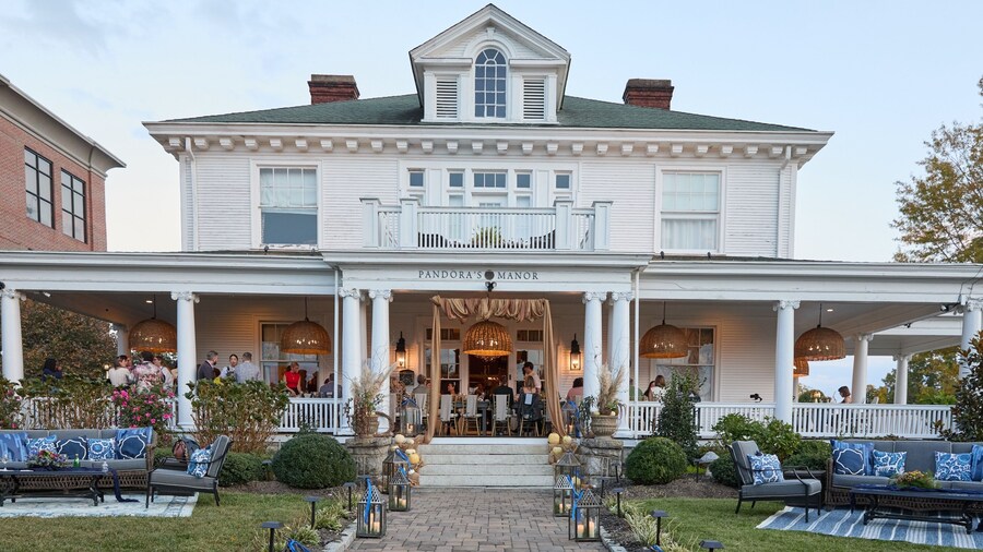 Pandora's Manor Bed & Breakfast