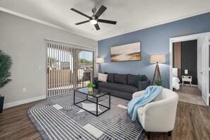 TV, offices - Bright 2BR: Scottsdale, Pet-friendly, Sunrise Peak (Scottsdale)