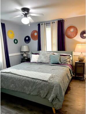 2 bedrooms, iron/ironing board, free WiFi, bed sheets