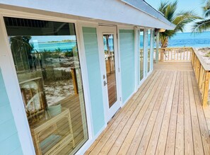 Exterior detail - Green Flash Cottage - Beachfront Home (Great Harbour Cay)