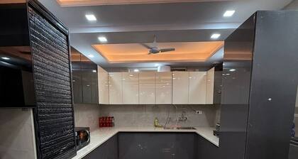 Stella Homestay- Near Yashoobhomi