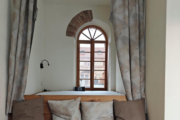 Luxury Studio Suite, Garden View | In-room safe, individually decorated, individually furnished