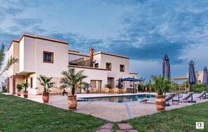 2 outdoor pools - Dar Lazrek Villa & Guest House  (Sidi Abdallah Ghiat)