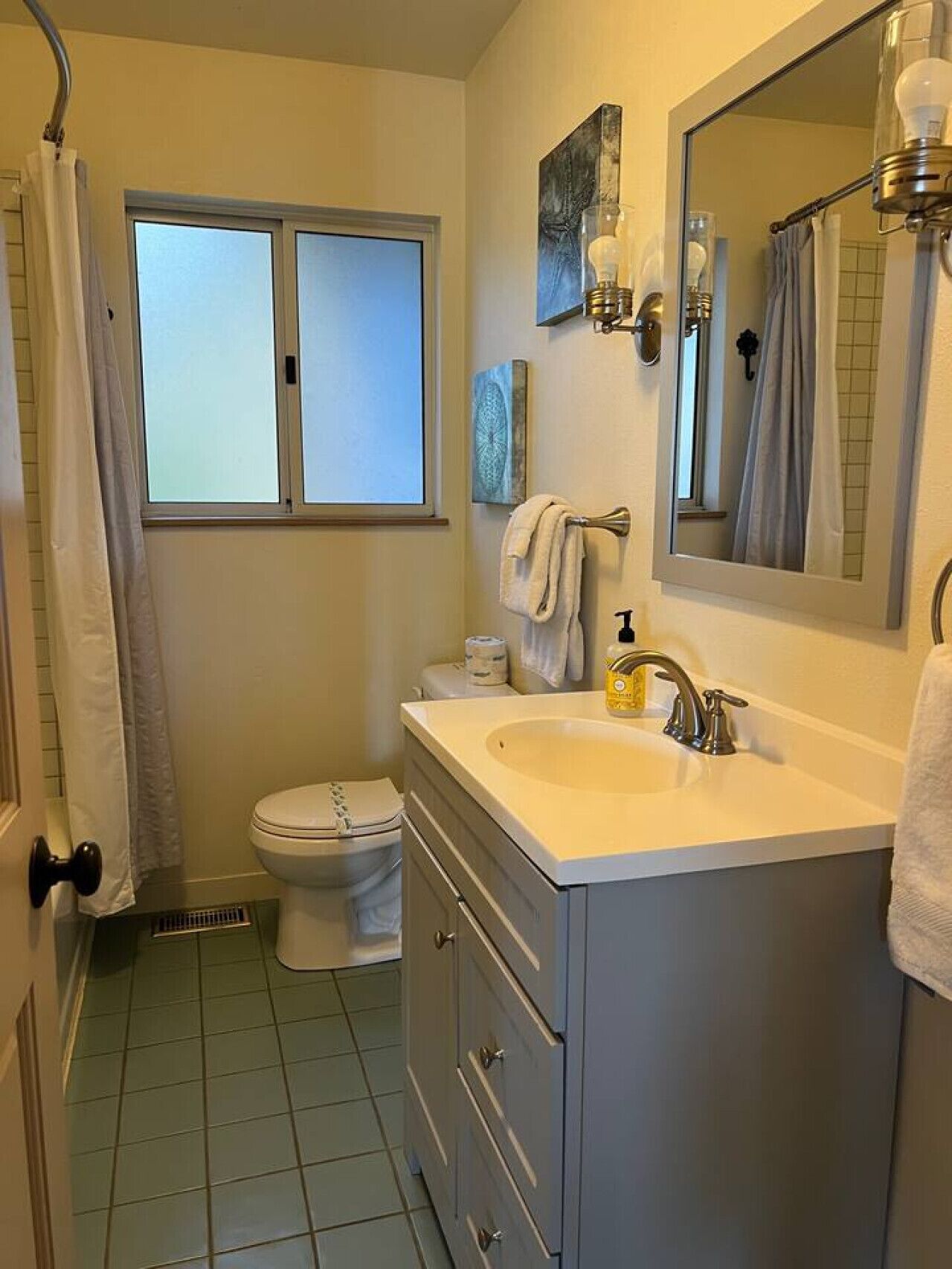 Bathroom 2