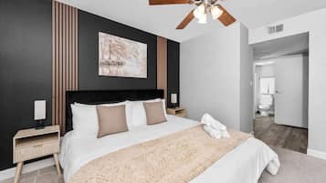 2 habitaciones, tabla de planchar con plancha, cuna de viaje y wifi