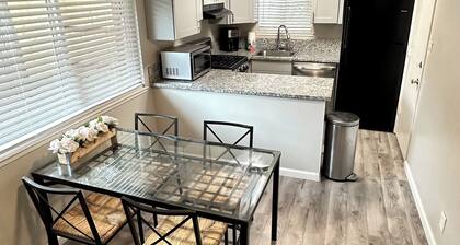 3/1 Clean and comfortable home in Fair Oaks