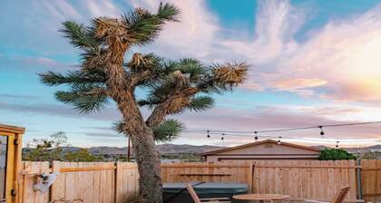 Coyote House - Hot tub - 70s vibes - Cowboy Pool